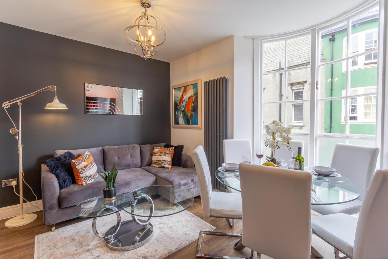 Bright Cheery 4 Bd Apartment By Brighton Station Exterior photo