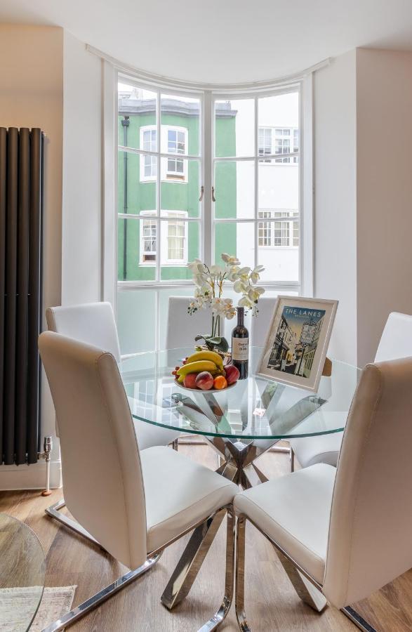 Bright Cheery 4 Bd Apartment By Brighton Station Exterior photo