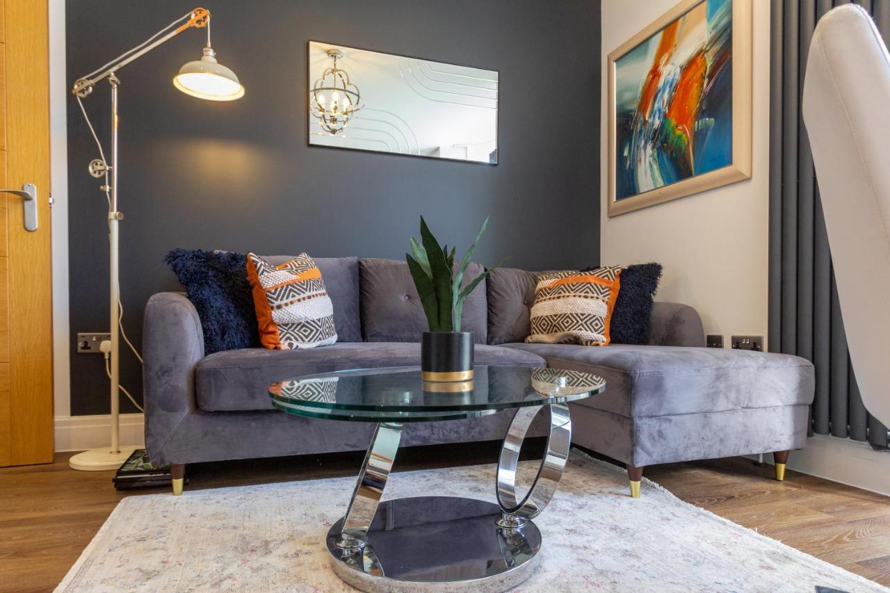 Bright Cheery 4 Bd Apartment By Brighton Station Exterior photo