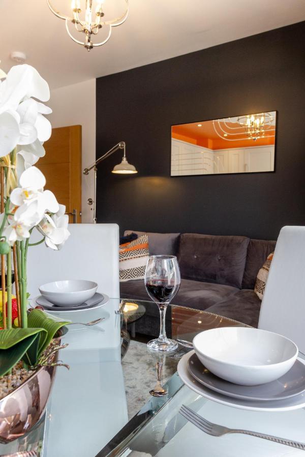 Bright Cheery 4 Bd Apartment By Brighton Station Exterior photo