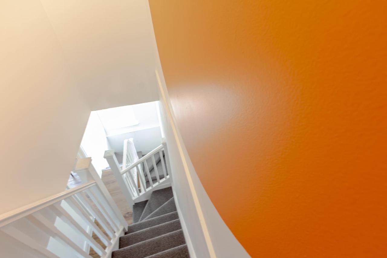 Bright Cheery 4 Bd Apartment By Brighton Station Exterior photo