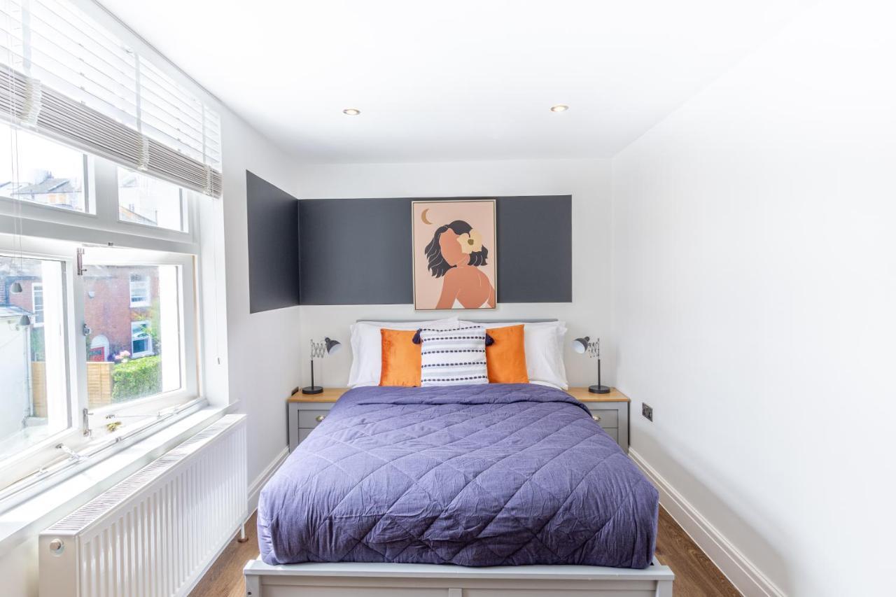 Bright Cheery 4 Bd Apartment By Brighton Station Exterior photo
